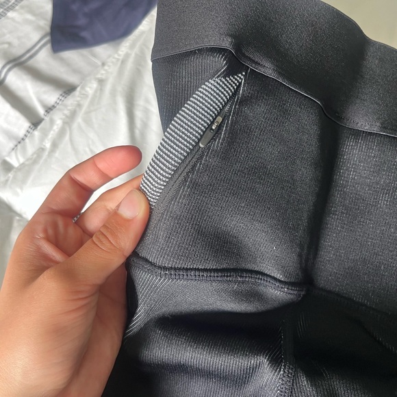 Fabletics Leggings - Picture 4 of 6